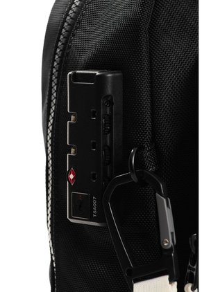 Morral Para Hombre Forte 2 Fly Up Morral Para Hombre Forte 2 Fly Up Negro FLY UP