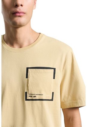 Camiseta Fit Regular Bruma Unisex Fly Up Camiseta Fit Regular Bruma Unisex Fly Up Arena XS FLY UP