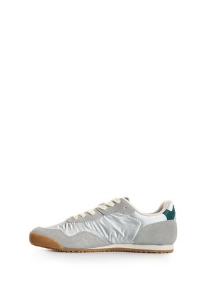Tenis En Lona Y Gamuza Para Mujer Prime 1.0 Tenis En Lona Y Gamuza Para Mujer Prime 1.0 Plata 40 FLY UP