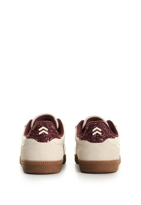 Tenis En Lona Y Carnaza Para Mujer Sparkle Space 1.0 Tenis En Lona Y Carnaza Para Mujer Sparkle Space 1.0 Vinotinto 38 FLY UP