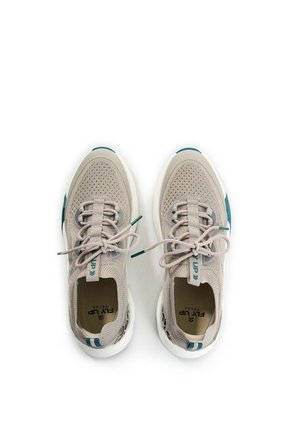 Tenis Freedom 2 Para Mujer Fly Up Tenis Freedom 2 Para Mujer Fly Up Gris 37 FLY UP
