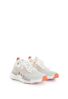 Tenis Flyknit Para Mujer Fly Up Tenis Flyknit Para Mujer Fly Up Blanco 36 FLYUP