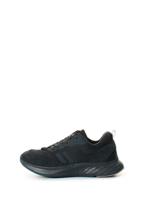 Tenis Spirited 2 Para Hombre Fly Up Tenis Spirited 2 Para Hombre Fly Up Gris Pistola 46 FLY UP