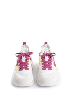 Tenis Fly Up Life De Cuero Para Mujer Detalles Contraste Tenis Fly Up Life De Cuero Para Mujer Detalles Contraste Rosado 35 FLY UP