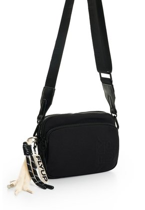 Manos Libres En Lona Para Mujer Easy 1.0 Manos Libres En Lona Para Mujer Easy 1.0 Negro FLY UP