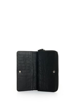 Porta Chequera Rush En Lona Para Mujer Fly Up Porta Chequera Rush En Lona Para Mujer Fly Up Negro FLY UP