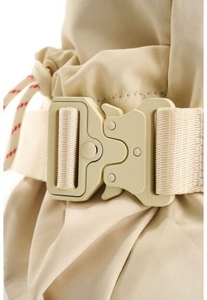Morral Clásico Para Mujer Lift Fly Up Morral Clásico Para Mujer Lift Fly Up Crema FLY UP