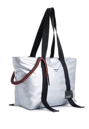 Shopping Brave Para Mujer Fly Up Shopping Brave Para Mujer Fly Up Plata FLY UP