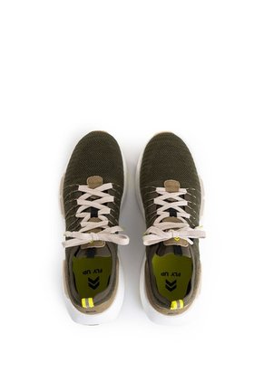 Tenis Flyknit 2.0 Para Hombre Fly Up Tenis Flyknit 2.0 Para Hombre Fly Up Verde 38 FLY UP
