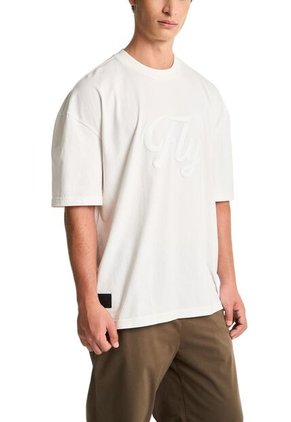 Camiseta Manga Corta Oversized Stellar Fly Up Camiseta Manga Corta Oversized Stellar Fly Up Crema M FLYUP