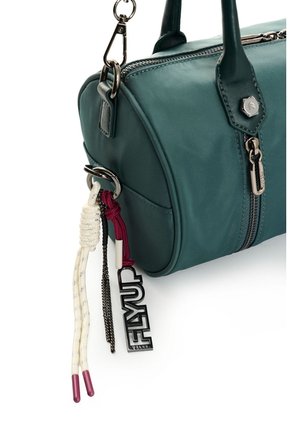Manos Libres Mini Bowling En Lona Para Mujer Voltage Manos Libres Mini Bowling En Lona Para Mujer Voltage Verde FLY UP