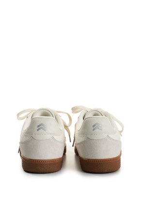 Tenis Sparkle De Cuero Para Mujer Fly Up Tenis Sparkle De Cuero Para Mujer Fly Up Crema 38 FLY UP