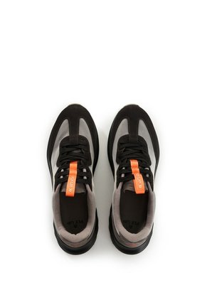 Tenis Fibermesh 2.0 De Cuero Y Malla Para Hombre Fly Up Tenis Fibermesh 2.0 De Cuero Y Malla Para Hombre Fly Up Negro 42 FLY UP