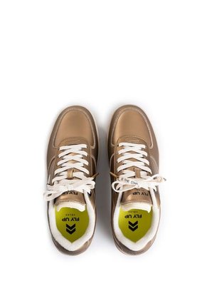 Tenis Fly Up Surfer En Textil Y Cuero Para Mujer Low Top Tenis Fly Up Surfer En Textil Y Cuero Para Mujer Low Top Dorado 38 FLYUP