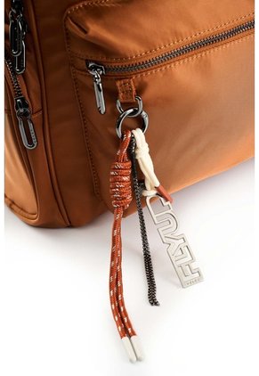 Morral En Lona Para Mujer Star 1.0 Voltage Morral En Lona Para Mujer Star 1.0 Voltage Naranja FLY UP