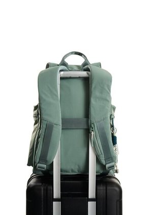 Morral Axis Para Mujer Fly Up Morral Axis Para Mujer Fly Up Agua Marina FLYUP