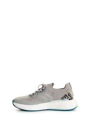 Tenis Freedom 2 Para Mujer Fly Up Tenis Freedom 2 Para Mujer Fly Up Gris 39 FLY UP
