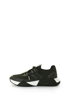 Tenis Freedom 2.0 Tejidos Para Hombre Fly Up Tenis Freedom 2.0 Tejidos Para Hombre Fly Up Verde 44 FLY UP