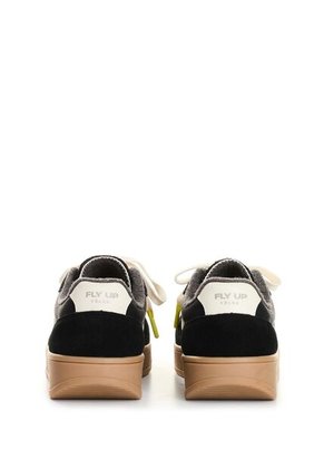 Tenis Fly Up Surfer En Textil Y Cuero Para Mujer Low Top Tenis Fly Up Surfer En Textil Y Cuero Para Mujer Low Top Negro 41 FLYUP