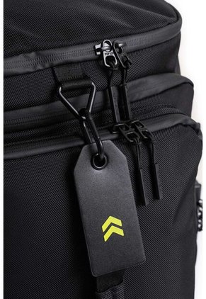 Morral De Viaje Utility Para Hombre Fly Up Morral De Viaje Utility Para Hombre Fly Up Negro FLY UP