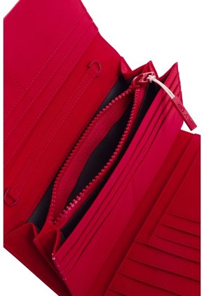 Porta Chequera Switch Para Mujer Fly Up Porta Chequera Switch Para Mujer Fly Up Rojo FLY UP