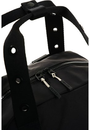 Morral Utilitario Para Mujer Flare Fly Up Morral Utilitario Para Mujer Flare Fly Up Negro FLY UP