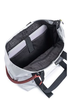 Shopping Brave Para Mujer Fly Up Shopping Brave Para Mujer Fly Up Plata FLYUP