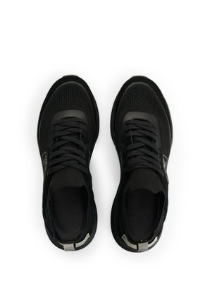 Tenis En Lona Para Hombre Neoknit 2.0 Tenis En Lona Para Hombre Neoknit 2.0 Negro 45 FLY UP