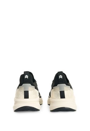 Tenis Para Mujer Neoknit 1.0 Tenis Para Mujer Neoknit 1.0 Negro 39 FLY UP