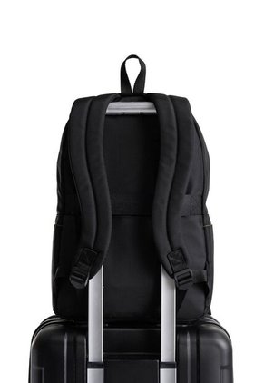 Morral Star 2.0 Para Hombre Fly Up Morral Star 2.0 Para Hombre Fly Up Negro FLY UP