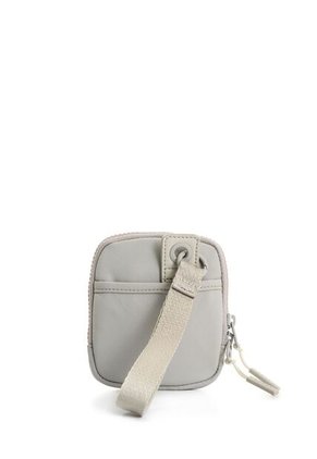 Monedero Para Mujer Quick 2 Fly Up Monedero Para Mujer Quick 2 Fly Up Gris FLY UP
