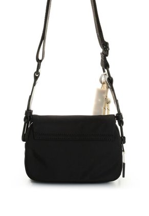 Manos Libres Para Mujer Mini Step Fly Up Manos Libres Para Mujer Mini Step Fly Up Negro FLYUP