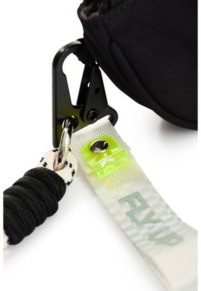 Monedero Motion Para Mujer Fly Up Monedero Motion Para Mujer Fly Up Negro FLY UP