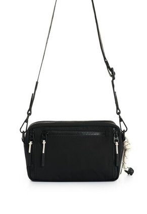 Riñonera Para Mujer Dynamic Fly Up Riñonera Para Mujer Dynamic Fly Up Negro FLY UP