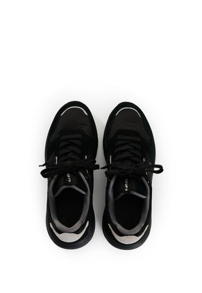 Tenis University 2.0 De Cuero Y Lona Para Hombre Fly Up Tenis University 2.0 De Cuero Y Lona Para Hombre Fly Up Negro 44 FLY UP