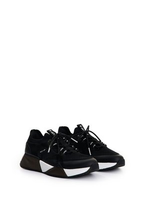 Tenis Freedom 2.0 Tejidos Para Hombre Fly Up Tenis Freedom 2.0 Tejidos Para Hombre Fly Up Negro 44 FLY UP