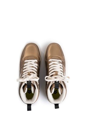 Tenis Fly Up Off En Textil Y Cuero Para Mujer High Top Tenis Fly Up Off En Textil Y Cuero Para Mujer High Top Dorado 34 FLYUP