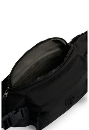 Riñonera En Lona Para Hombre Stripes Club 2.0 Riñonera En Lona Para Hombre Stripes Club 2.0 Negro FLY UP