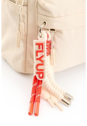Morral Mini Star En Lona Para Mujer Fly Up Morral Mini Star En Lona Para Mujer Fly Up Crema FLY UP