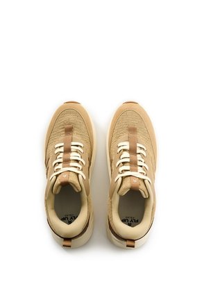 Tenis Spirited 2 Para Mujer Fly Up Tenis Spirited 2 Para Mujer Fly Up Dorado 36 FLY UP