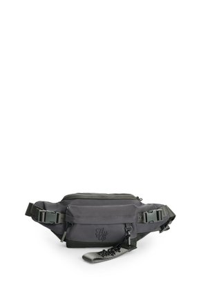 Riñonera En Lona Para Hombre Stripes Club 2.0 Riñonera En Lona Para Hombre Stripes Club 2.0 Gris FLY UP