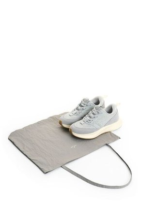 Tenis Spirited Spectrum 1.0 Para Mujer Fly Up Tenis Spirited Spectrum 1.0 Para Mujer Fly Up Azul Claro 40 FLY UP