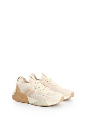 Tenis New Freedom 2 2.0 Para Hombre Fly Up Tenis New Freedom 2 2.0 Para Hombre Fly Up Crema 40 FLY UP