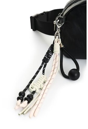 Riñonera Lona Slide Para Mujer Fly Up Riñonera Lona Slide Para Mujer Fly Up Negro FLY UP