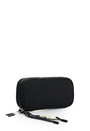 Cosmetiquera Line 1.0 Para Mujer Fly Up Cosmetiquera Line 1.0 Para Mujer Fly Up Negro FLY UP