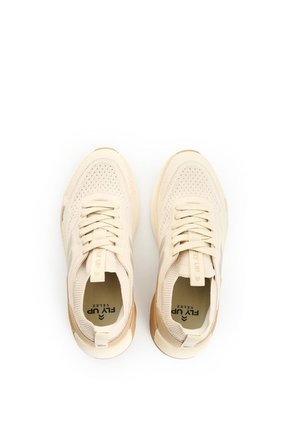 Tenis New Freedom 2 1.0 Para Mujer Fly Up Tenis New Freedom 2 1.0 Para Mujer Fly Up Crema 35 FLY UP