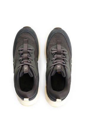 Tenis Spirited Spectrum 2 2.0 Para Hombre Fly Up Tenis Spirited Spectrum 2 2.0 Para Hombre Fly Up Gris 43 FLY UP