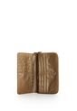 Porta Chequera Rush En Lona Para Mujer Fly Up Porta Chequera Rush En Lona Para Mujer Fly Up Bronce FLY UP de FLY UP