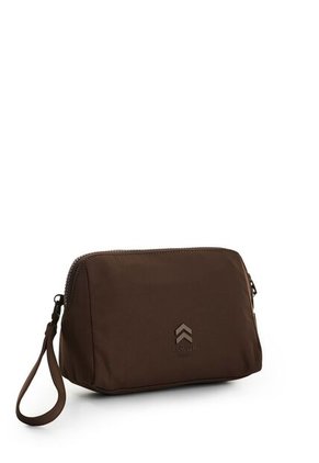 Cosmetiquera Valley Para Mujer Fly Up Cosmetiquera Valley Para Mujer Fly Up Cafe FLY UP