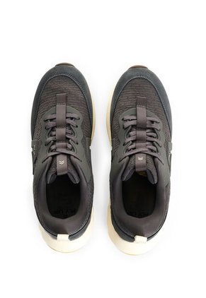 Tenis Spirited Spectrum 2 2.0 Para Hombre Fly Up Tenis Spirited Spectrum 2 2.0 Para Hombre Fly Up Gris 44 FLY UP